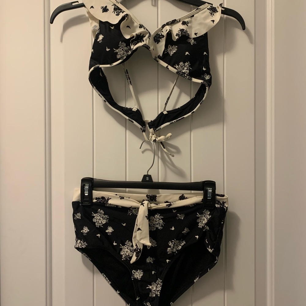 Gianni Bini High waisted bikini